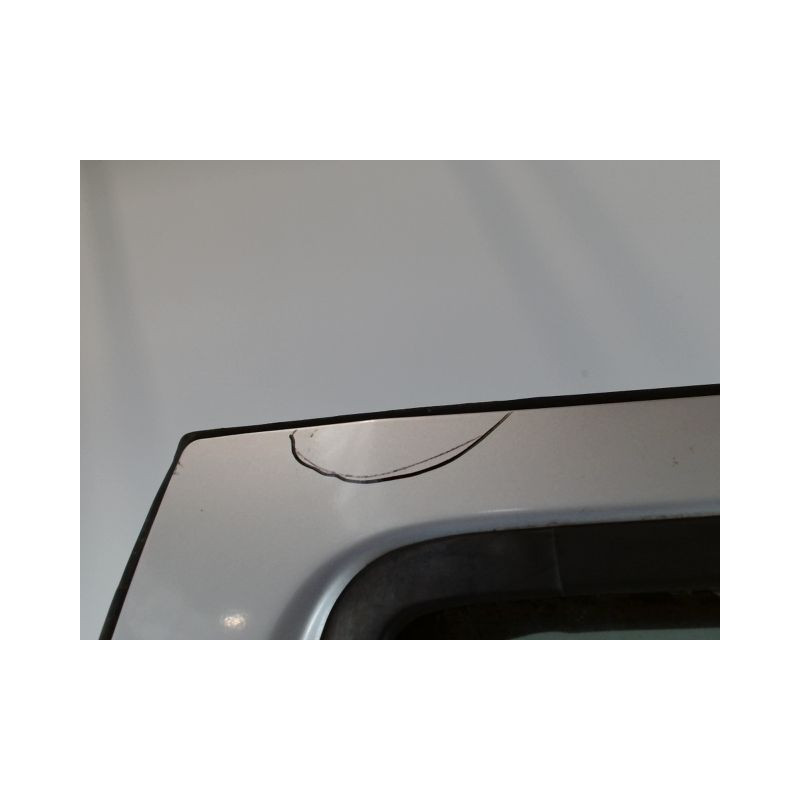 PORTE ARRIERE GAUCHE NISSAN PATHFIND.