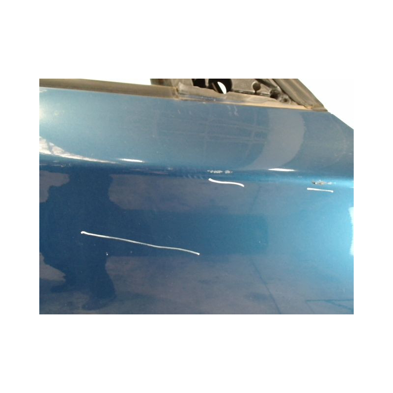 PORTE AVANT DROIT B.M.W. SERIE 1