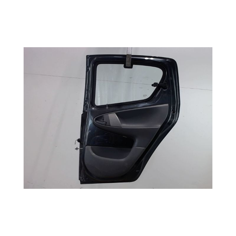 PORTE ARRIERE DROIT TOYOTA AYGO 5P