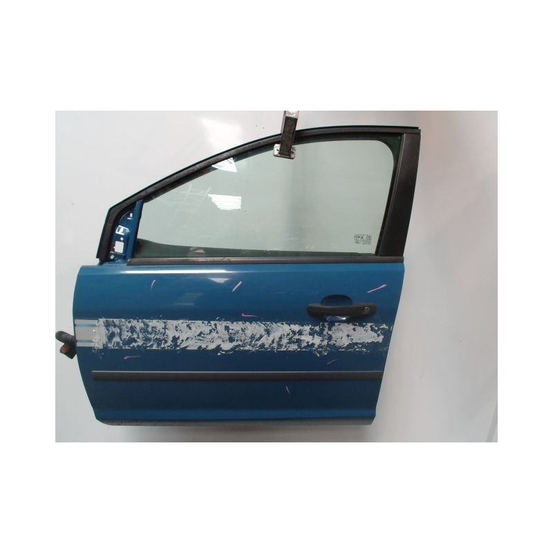 PORTE AVANT GAUCHE FORD FOCUS SW