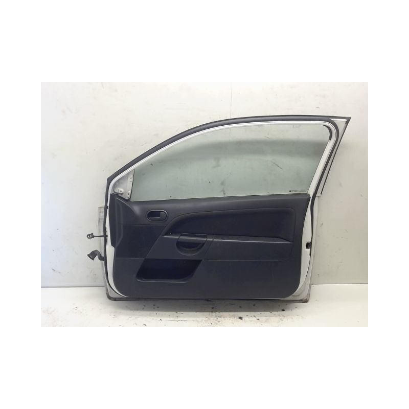 PORTE AVANT DROIT FORD FIESTA