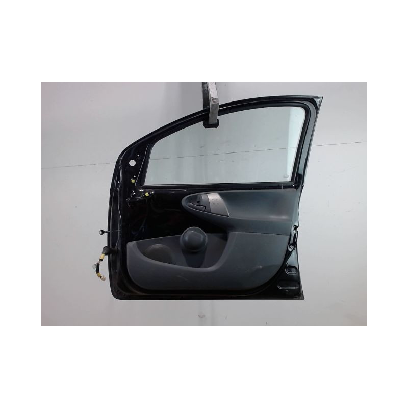 PORTE AVANT DROIT TOYOTA AYGO 5P