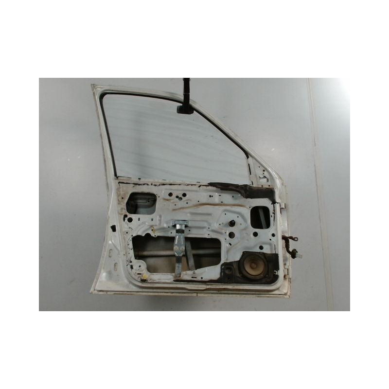 PORTE AVANT GAUCHE FORD COURIER