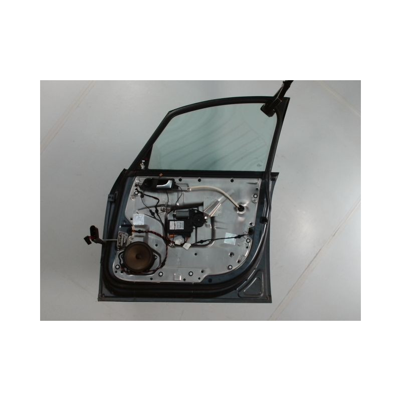 PORTE AVANT DROIT AUDI A2