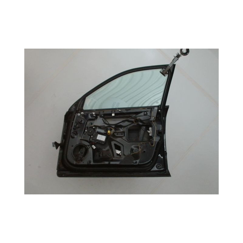 PORTE AVANT DROIT AUDI A4
