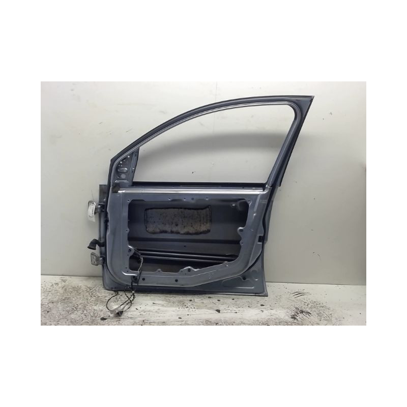 PORTE AVANT DROIT FORD FUSION