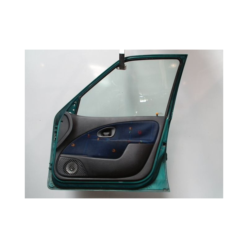 PORTE AVANT DROIT CITROEN SAXO