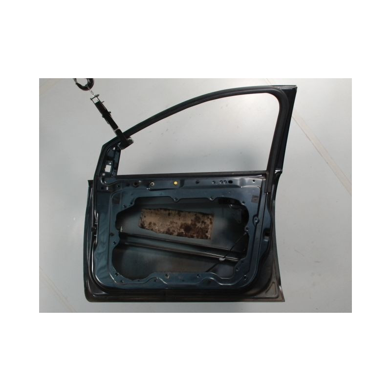 PORTE AVANT DROIT FORD FOCUS