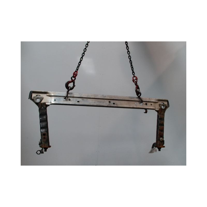 TRAVERSE INFERIEURE ARMATURE AVANT RENAULT SCENIC III 2009-