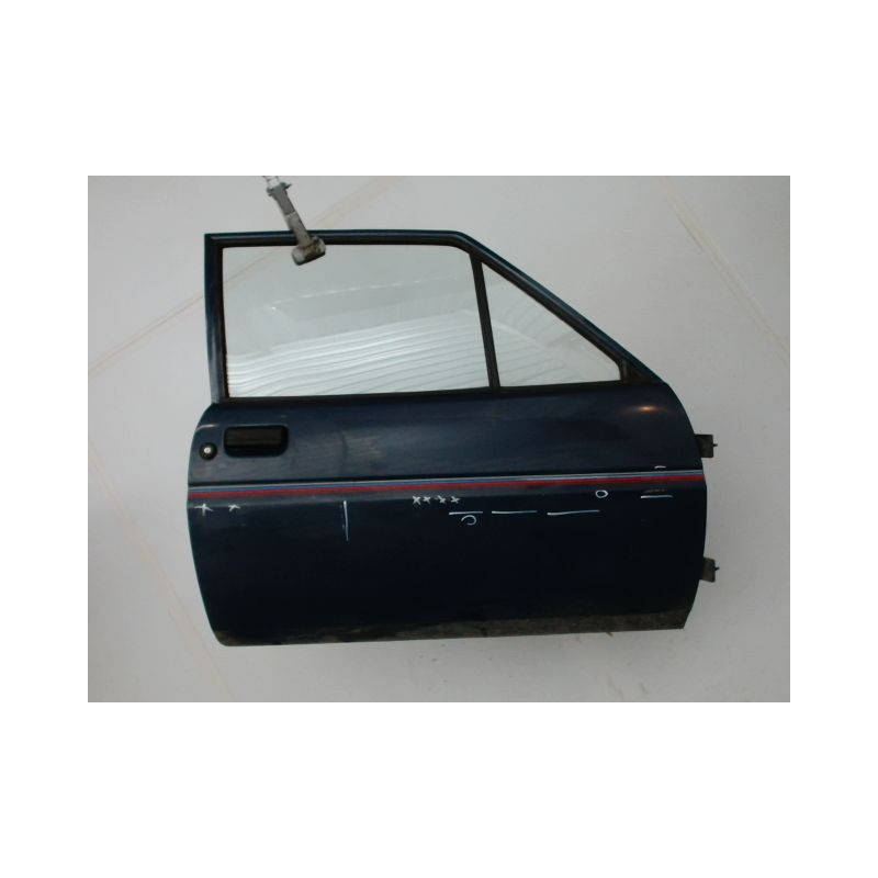 PORTE AVANT DROIT FORD FIESTA