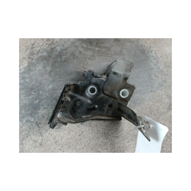 SUPPORT AILE AVG RENAULT MEGANE III 2008-