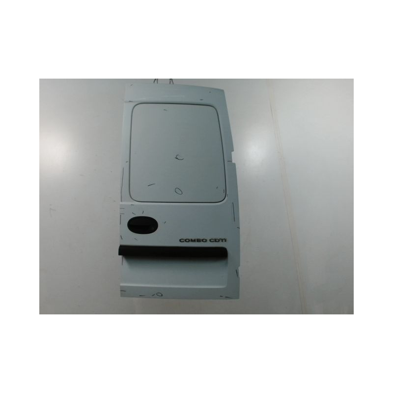 PORTE BATTANTE ARRIERE DROIT OPEL COMBO