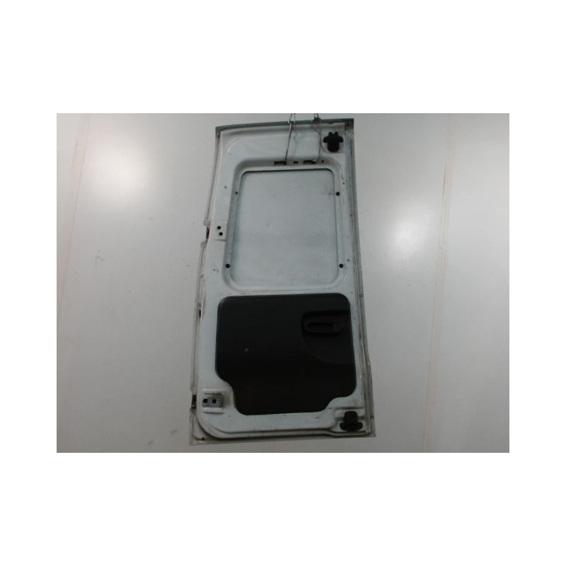 PORTE BATTANTE ARRIERE DROIT OPEL COMBO