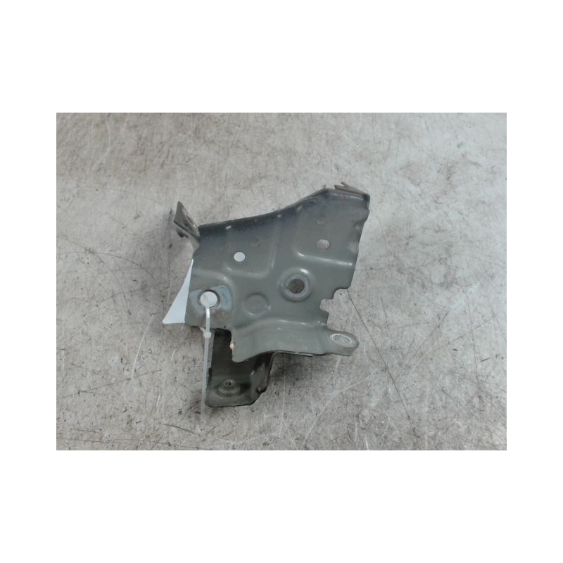SUPPORT AILE AVD RENAULT MEGANE III 2008-