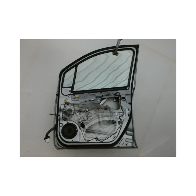 PORTE AVANT DROIT OPEL AGILA
