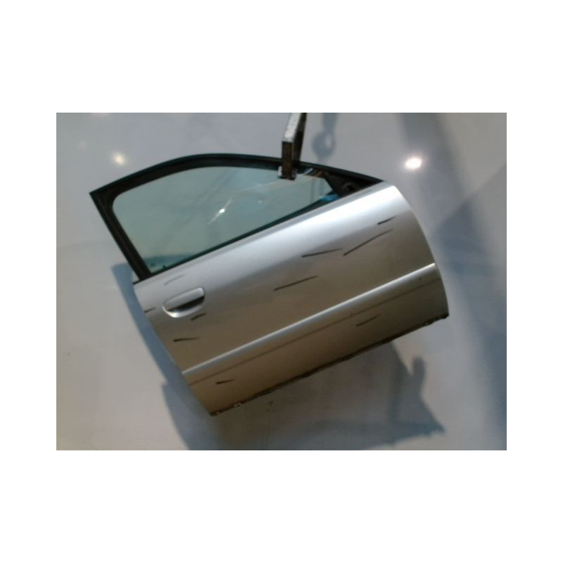 PORTE AVANT DROIT AUDI A4 AVANT 99-2001