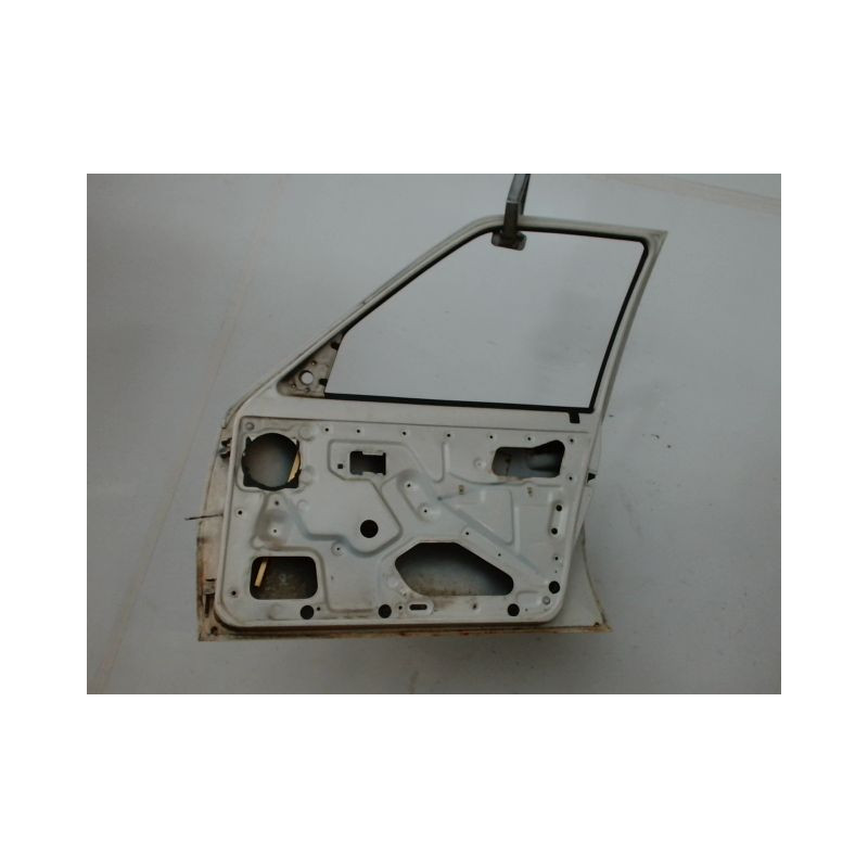 PORTE AVANT DROIT PEUGEOT 205
