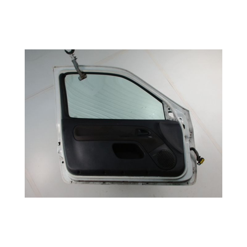 PORTE AVANT GAUCHE RENAULT CLIO