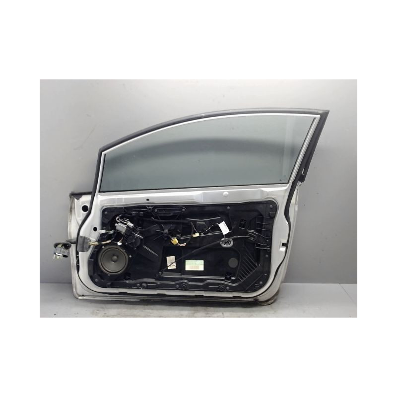 PORTE AVANT DROIT FORD FIESTA