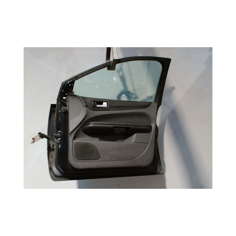 PORTE AVANT DROIT FORD FOCUS 05-07