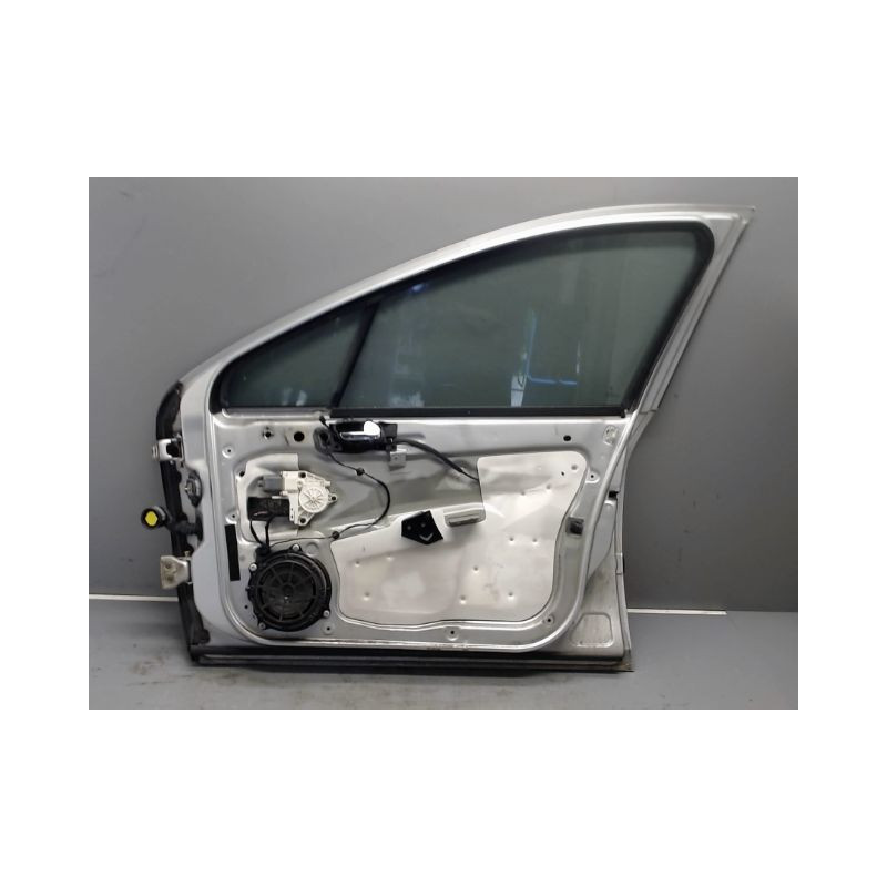 PORTE AVANT DROIT PEUGEOT 407