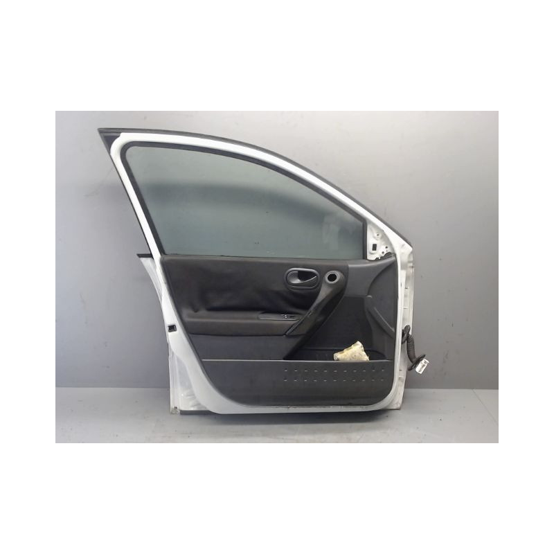PORTE AVANT GAUCHE RENAULT MEGANE