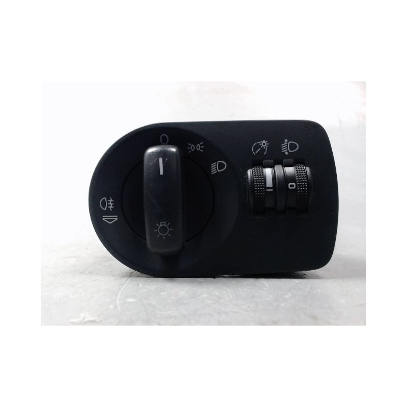 COMMANDE ECLAIRAGE AUDI A3 SPORTBACK