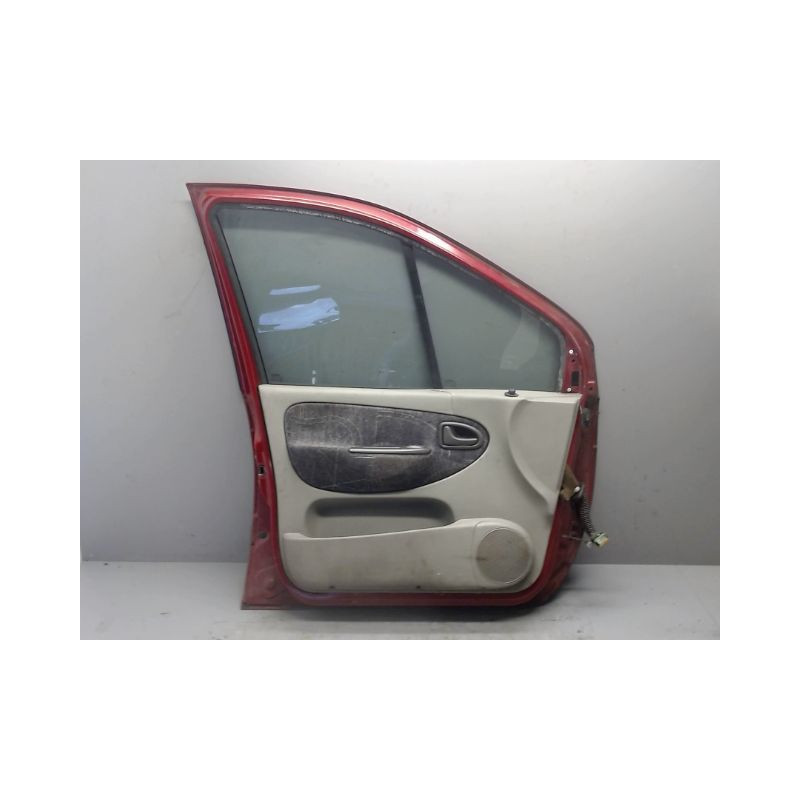 PORTE AVANT GAUCHE RENAULT MEGANE