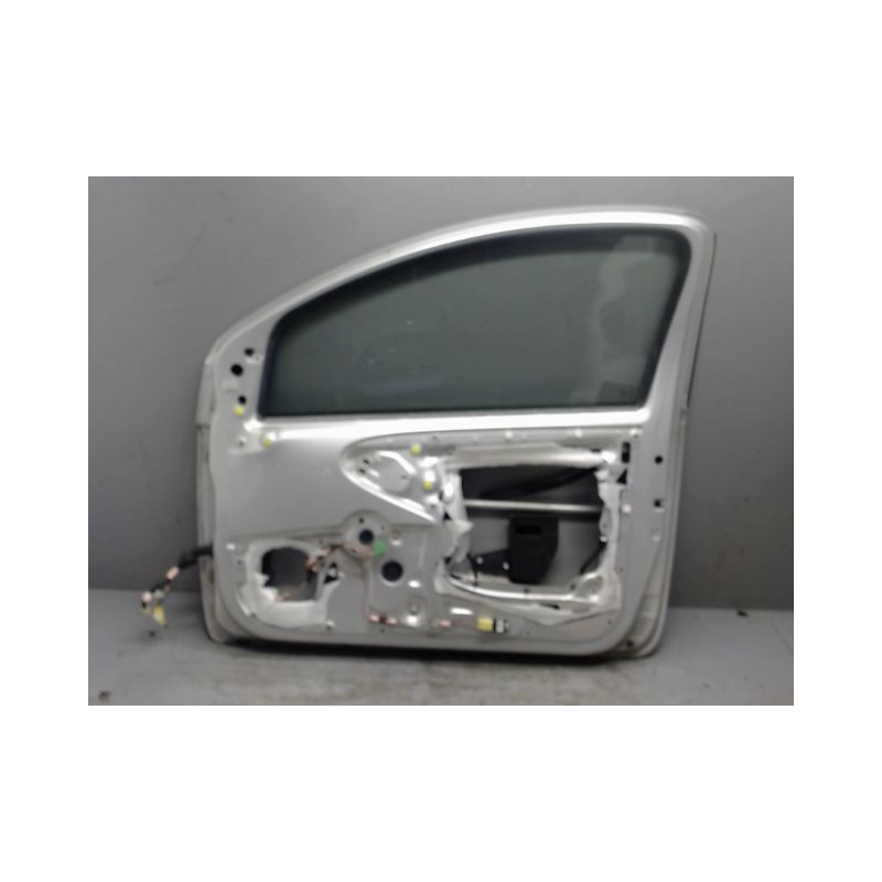 PORTE AVANT DROIT PEUGEOT 107