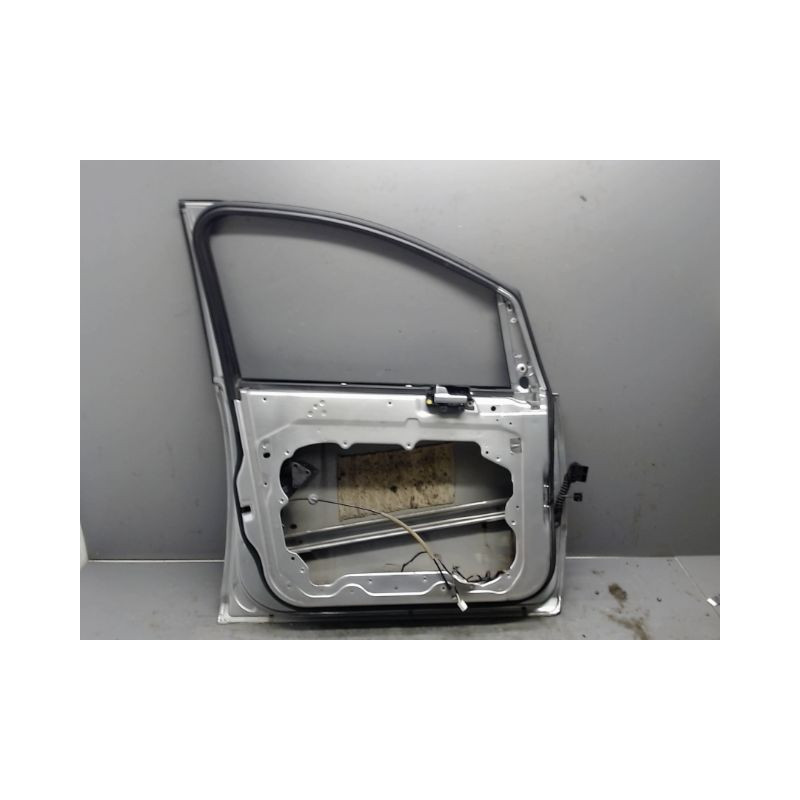 PORTE AVANT GAUCHE FORD FOCUS