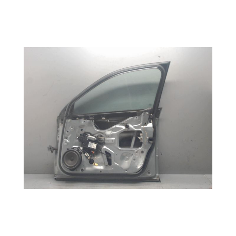 PORTE AVANT DROIT AUDI A4