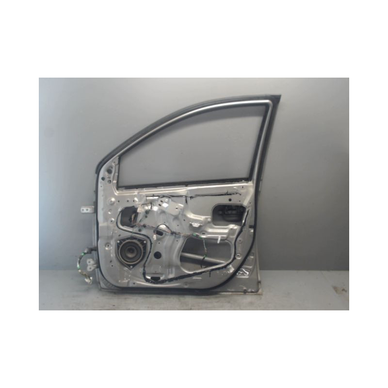 PORTE AVANT DROIT TOYOTA YARIS