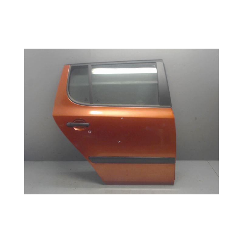 PORTE ARRIERE DROIT SKODA FABIA