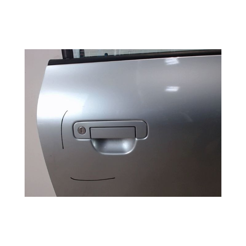 PORTE AVANT DROIT AUDI A3 -2000