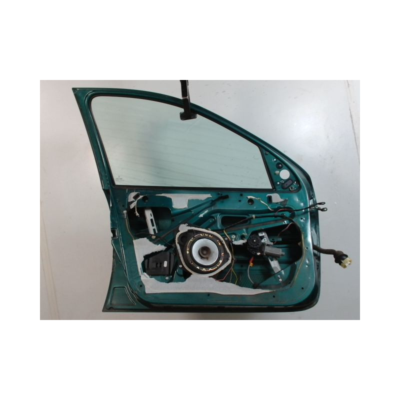 PORTE AVANT GAUCHE PEUGEOT 206