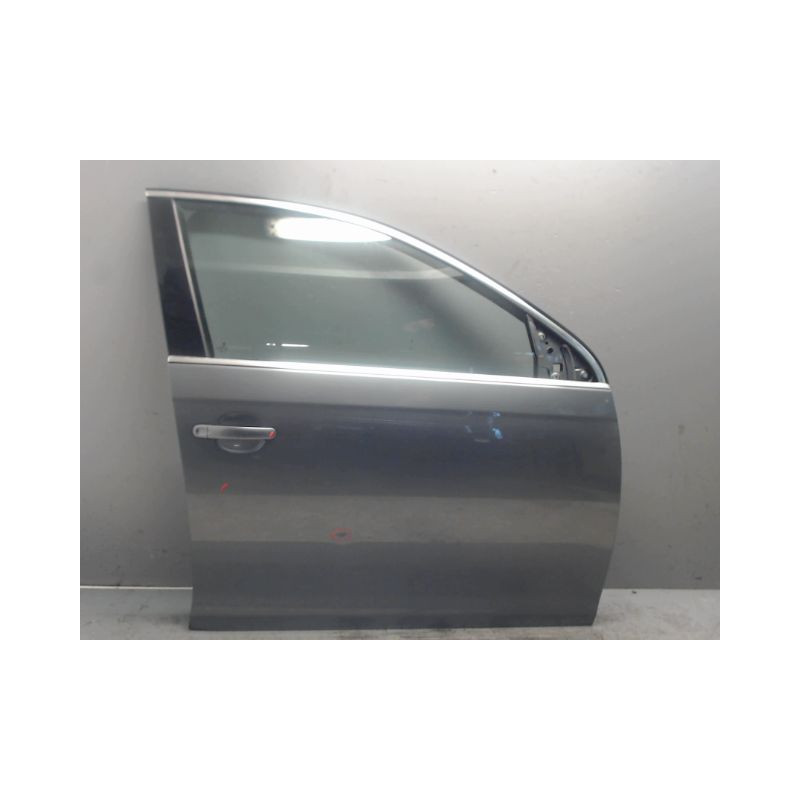 PORTE AVANT DROIT VOLKSWAGEN JETTA