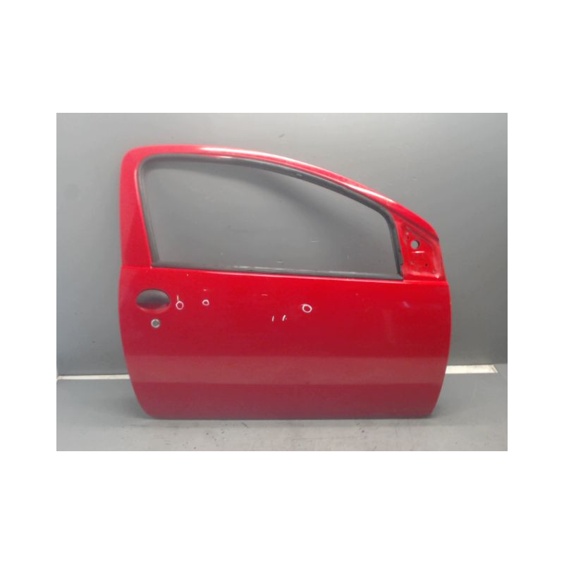 PORTE AVANT DROIT TOYOTA AYGO 3P