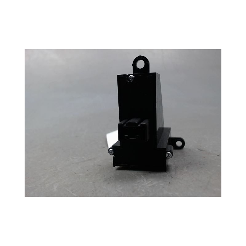 BOUTON DE WARNING MAZDA MAZDA 5