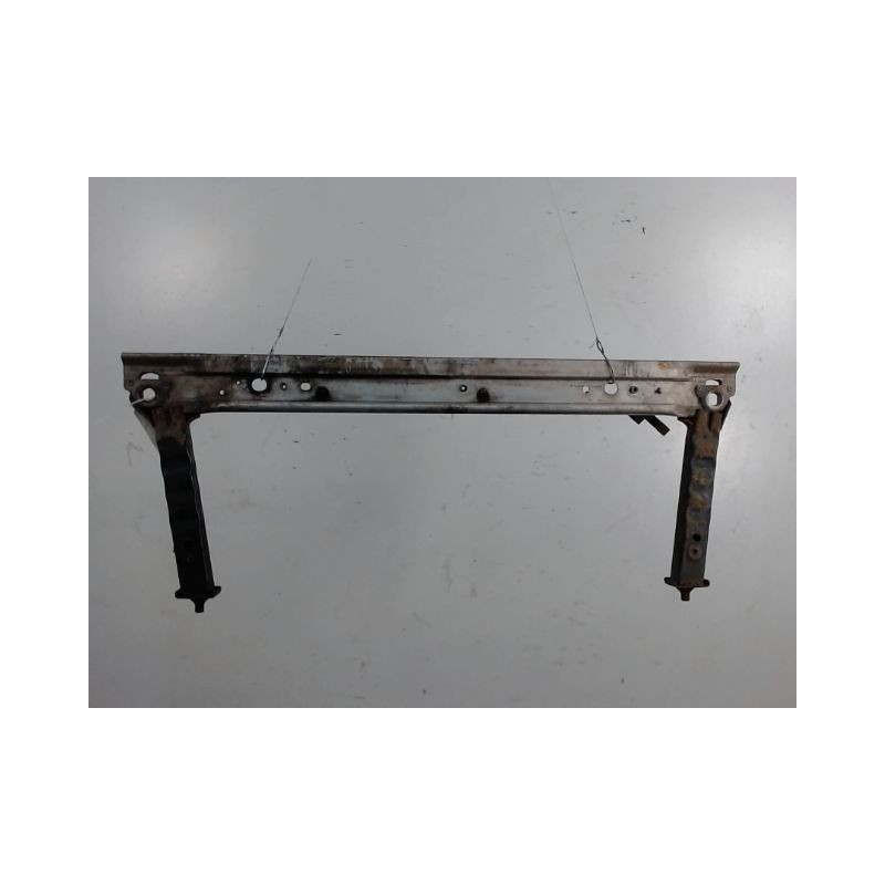 TRAVERSE INFERIEURE ARMATURE AVANT RENAULT MEGANE