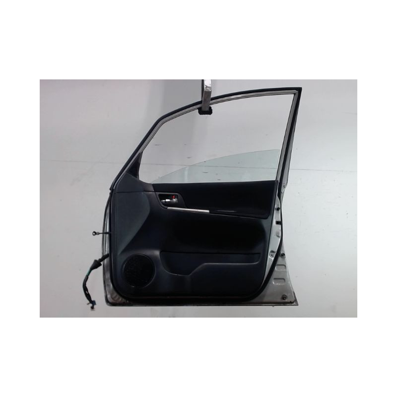 PORTE AVANT DROIT TOYOTA COROLLA VERSO 2002-2004