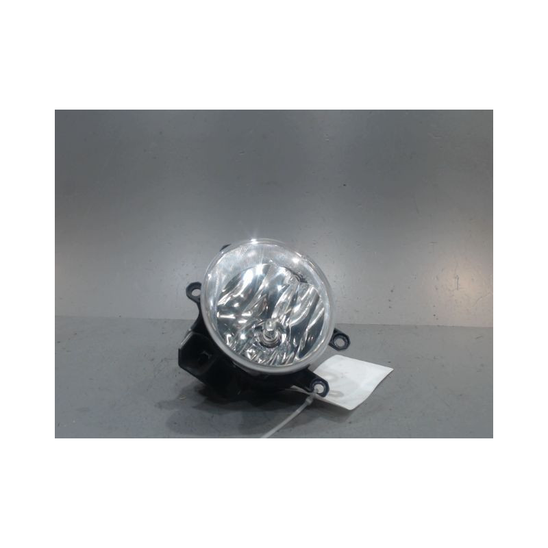 PHARE ANTIBROUILLARD AVANT GAUCHE TOYOTA C-HR