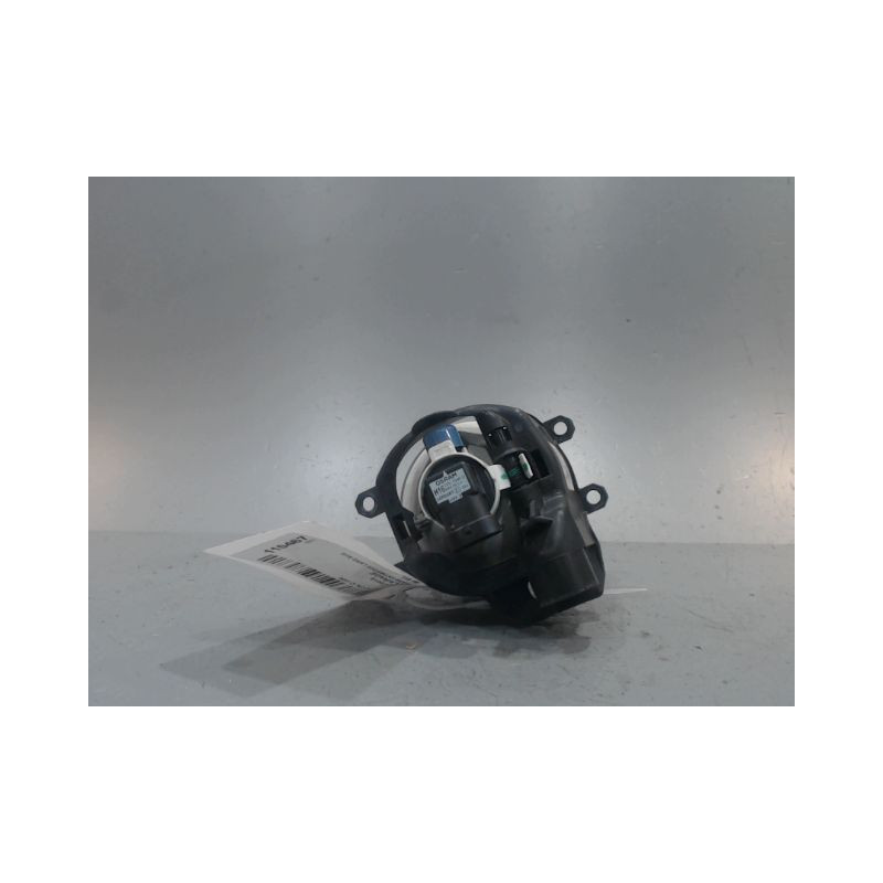 PHARE ANTIBROUILLARD AVANT GAUCHE TOYOTA C-HR