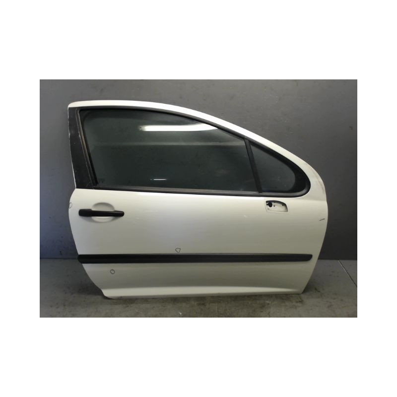 PORTE AVANT DROIT PEUGEOT 207