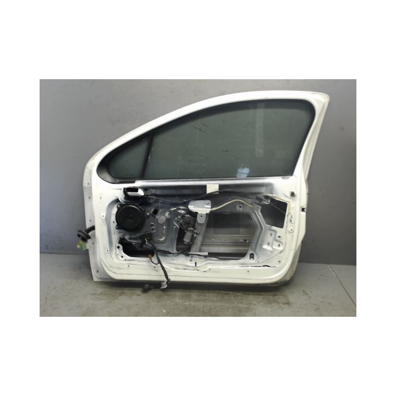 PORTE AVANT DROIT PEUGEOT 207