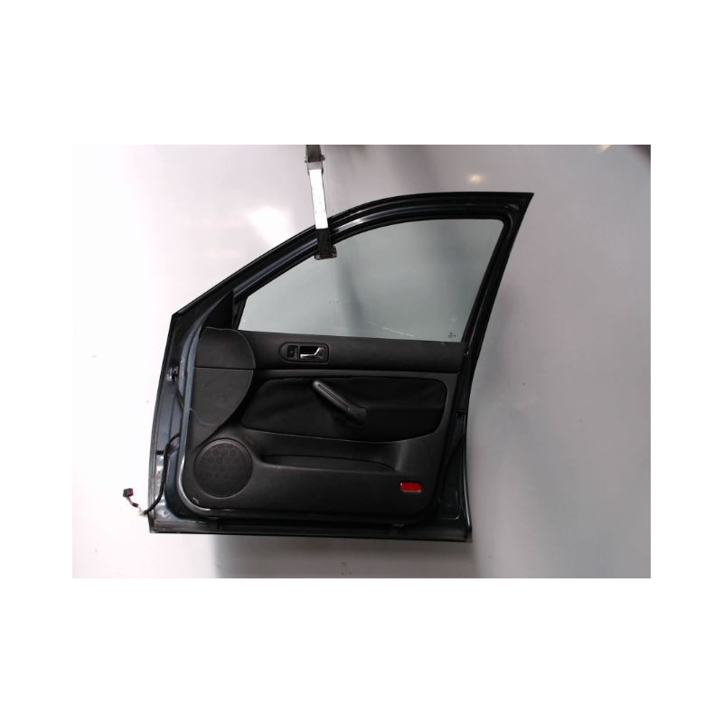PORTE AVANT DROIT VOLKSWAGEN GOLF IV 98-2004