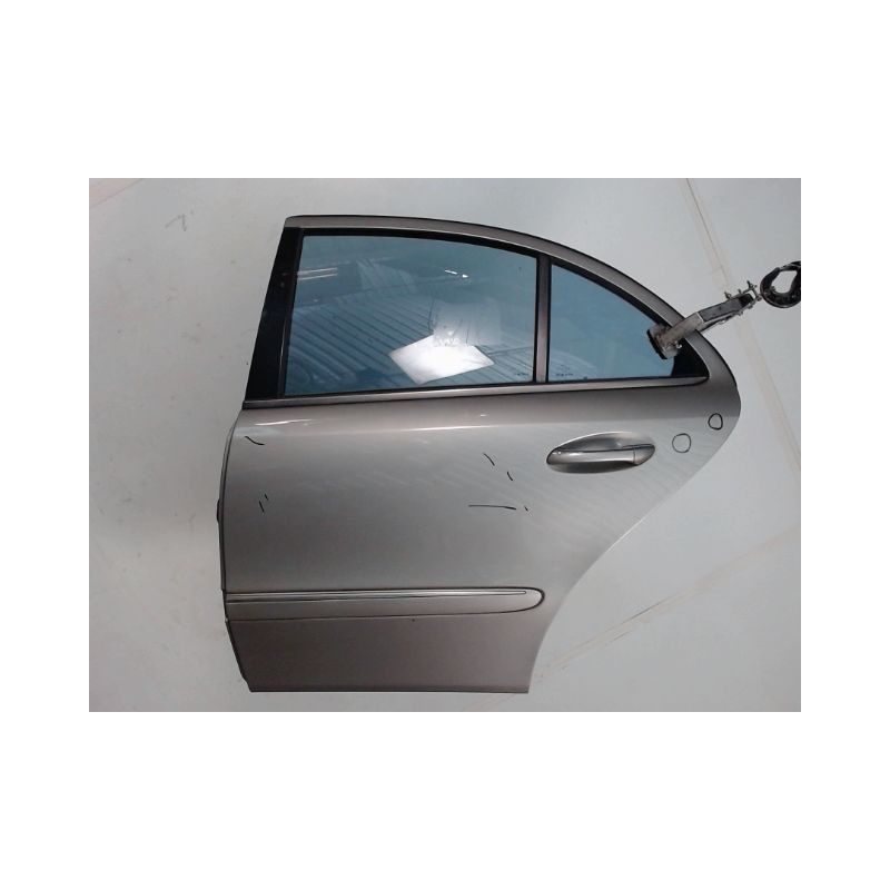PORTE ARRIERE GAUCHE MERCEDES CLASSE E