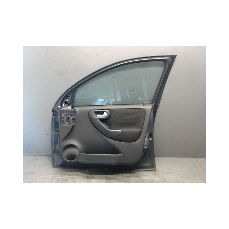 PORTE AVANT DROIT OPEL CORSA