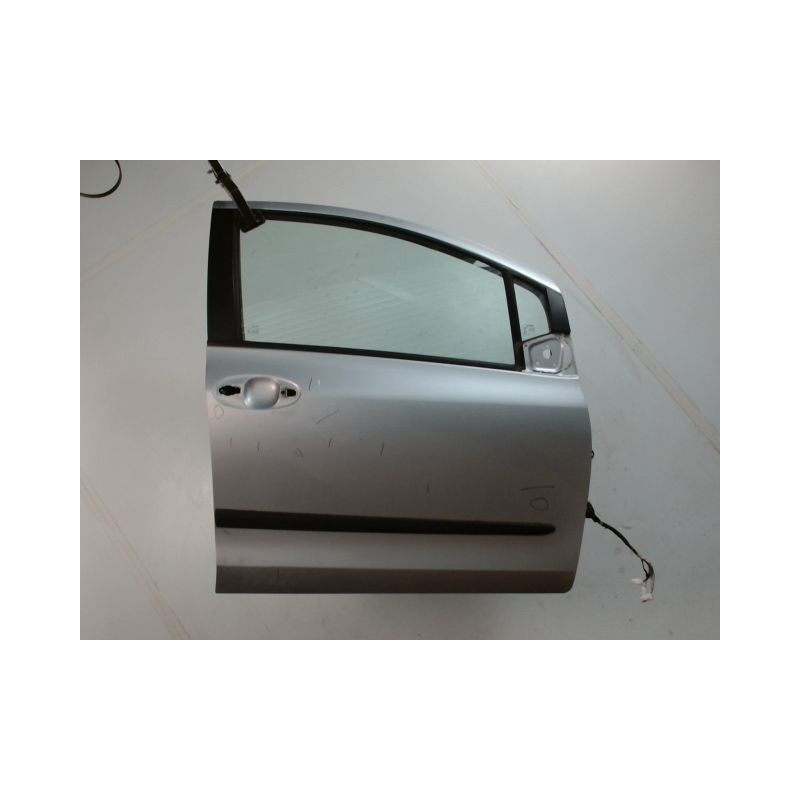 PORTE AVANT DROIT TOYOTA YARIS