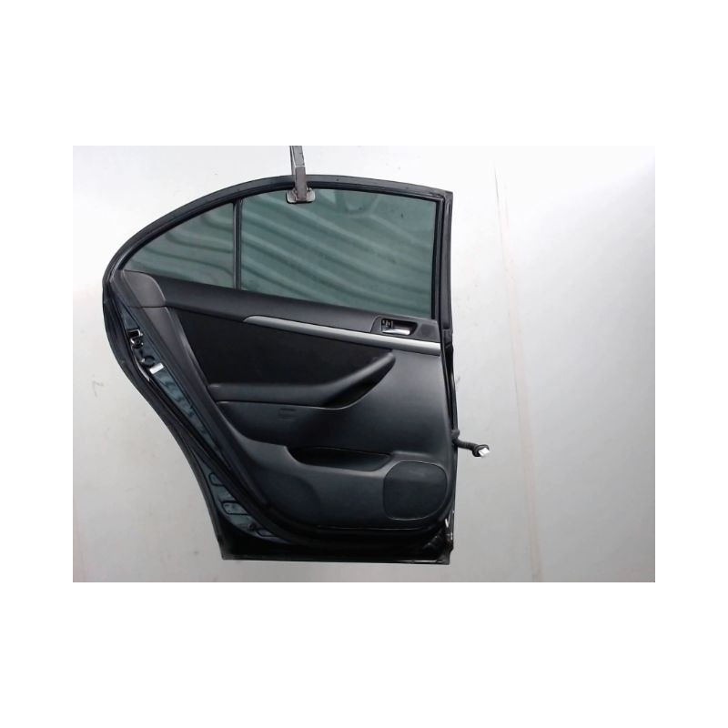 PORTE ARRIERE GAUCHE TOYOTA AVENSIS
