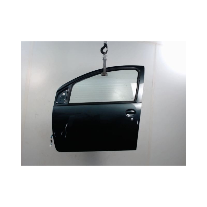 PORTE AVANT GAUCHE TOYOTA AYGO